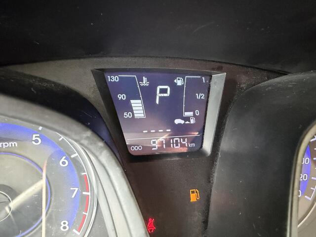 Hyundai IX20 1.6i Go! Automaat | 16" | Winterpakket