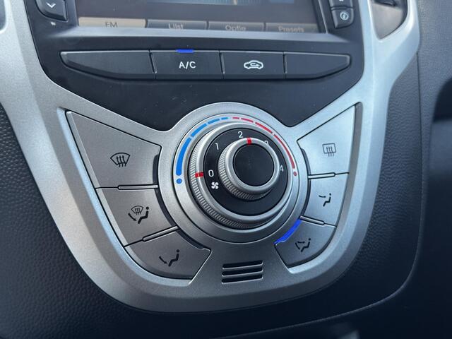 Hyundai IX20 1.4i Go! / Navigatie / Achteruitrijcamera / Bluetooth telefoonvoorbereiding / parkeersensoren achter/