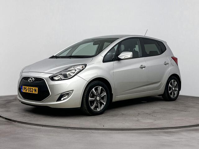 Hyundai IX20 1.4i Go! | Trekhaak | Achteruitrij camera | Navigatie | Elektrische ramen | Achteropkomend verkeer waarschuwing |