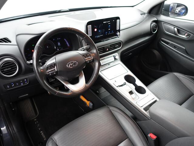 Hyundai Kona EV Premium+ 64 kWh- 2000 Subsidie, Stuur/Stoelverwarming, Stoelventilatie, Xenon Led, Camera, Krell Audio, Park Assist