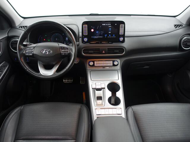 Hyundai Kona EV Premium+ 64 kWh- 2000 Subsidie, Stuur/Stoelverwarming, Stoelventilatie, Xenon Led, Camera, Krell Audio, Park Assist