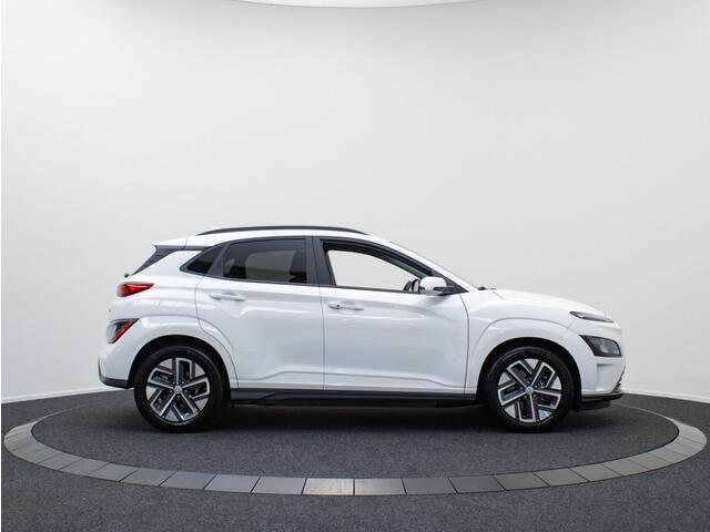 Hyundai Kona EV Fashion 64 kWh | Subsidie | Private Lease 649pm