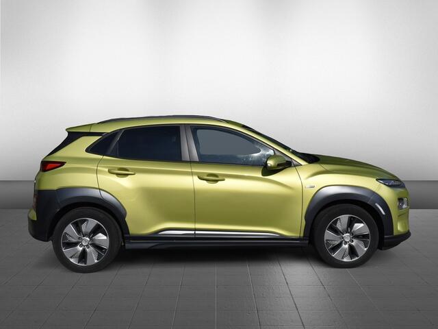 Hyundai Kona EV Premium 64 kWh