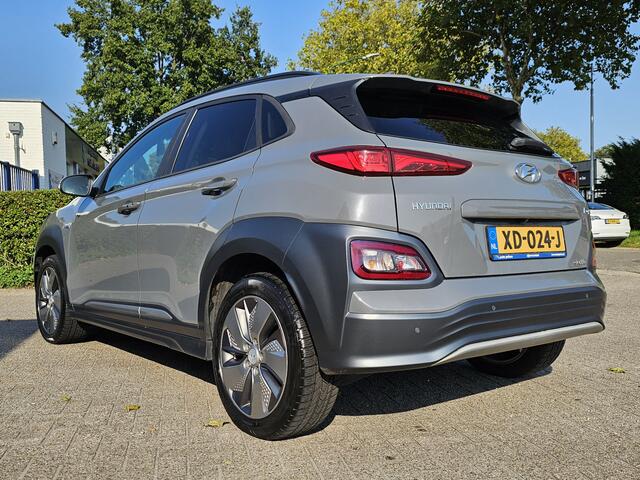 Hyundai Kona EV Premium 64 kWh, Nwe APK, Carplay, Camera Zondag OPEN!