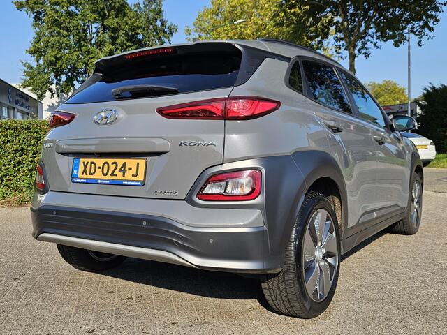 Hyundai Kona EV Premium 64 kWh, Nwe APK, Carplay, Camera Zondag OPEN!