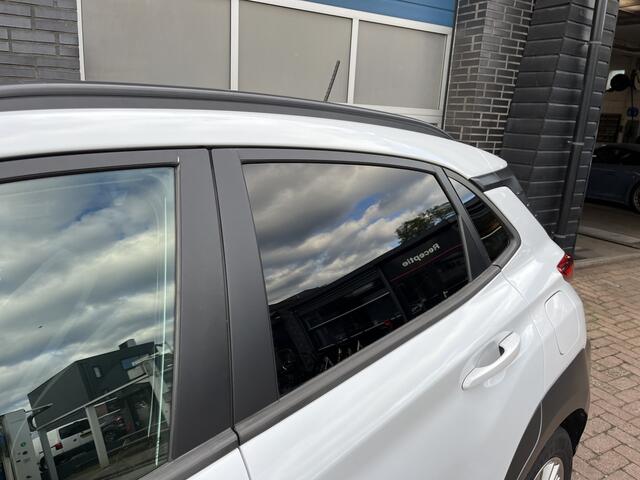 Hyundai Kona 1.0T Fashion, climate/cruise/navi/trekhaak/cruise