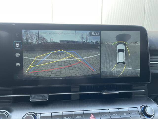Hyundai Kona Electric Premium 65.4 kWh / Lederen bekleding / BOSE Audio / 360* Camera / Elektrische achterklep / Elektrisch verstelbare voorstoelen /