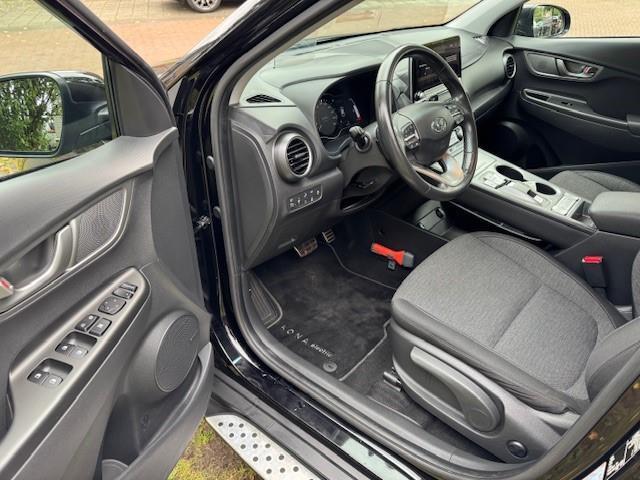 Hyundai Kona EV FASHION 64KWH 3FASE/18900SUBSIDIE/HUP/ACARPLAY/SIDESKIRTS/FABRIEKSGARANTIE