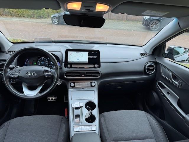 Hyundai Kona EV FASHION 64KWH 3FASE/18900SUBSIDIE/HUP/ACARPLAY/SIDESKIRTS/FABRIEKSGARANTIE
