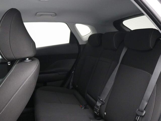 Hyundai Kona Electric Comfort Smart 65.4 kWh / Dodehoek sensor / Navigatie / Achteruitrijcamera / Elektrische achterklep /