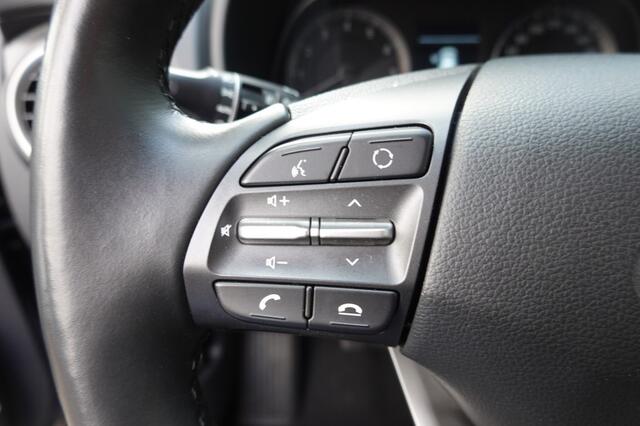 Hyundai Kona 1.0 T-GDI Fashion Stoel en stuurverwarming Carplay All weather
