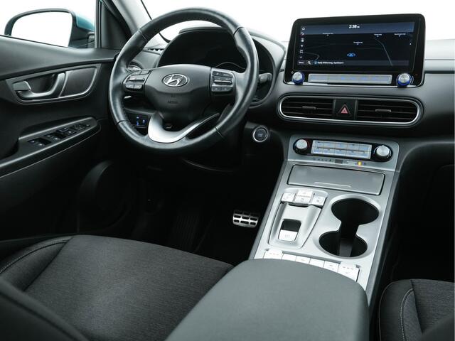 Hyundai Kona EV Comfort 39 kWh (INCL-BTW) *HEAT-PUMP | NAVI-FULLMAP | KEYLESS | KRELL-AUDIO | CAMERA | DAB | ECC | PDC | ADAPTIVE-CRUISE | LANE-ASSIST | COMFORT-SEATS | 17"ALU*