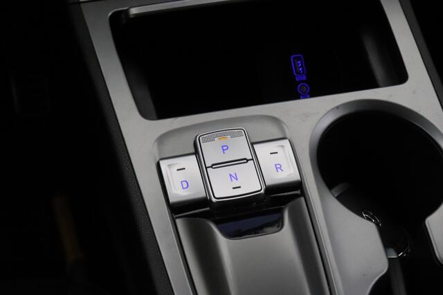 Hyundai Kona EV Fashion 64 kWh (16.845 NA SUBSIDIE) - Leer, Camera
