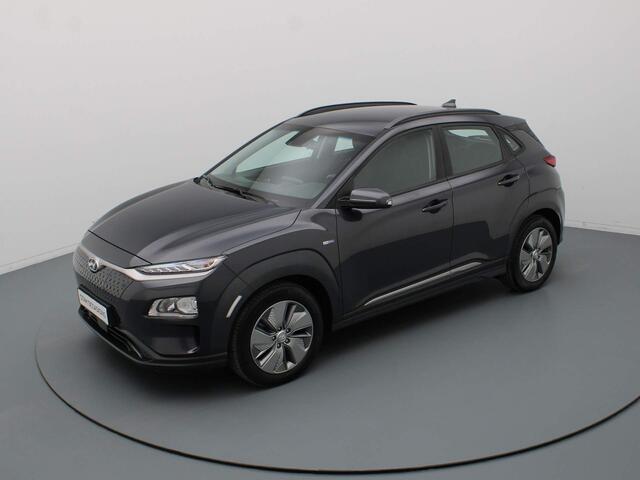 Hyundai Kona 204pk EV Comfort 64 kWh Adapt. cruise | Camera | Carplay | Parksens. achter
