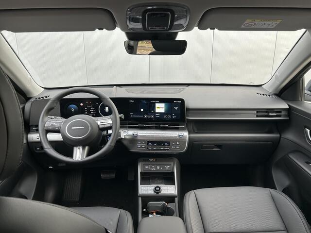 Hyundai Kona Electric Premium 65.4 kWh / Uit Voorraad Leverbaar / Navigatie / Climate Control / Cruise Control Adaptief / 360° Camera /