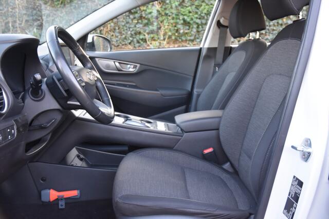 Hyundai Kona EV Comfort 64 kWh | 204PK | CARPLAY | CAMERA