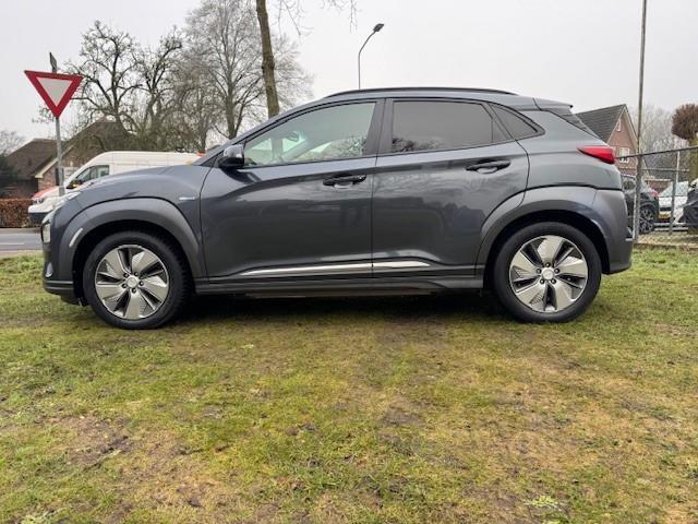 Hyundai Kona EV PREMIUM 64KWH/THAAK/LEER/ACARPLAY/