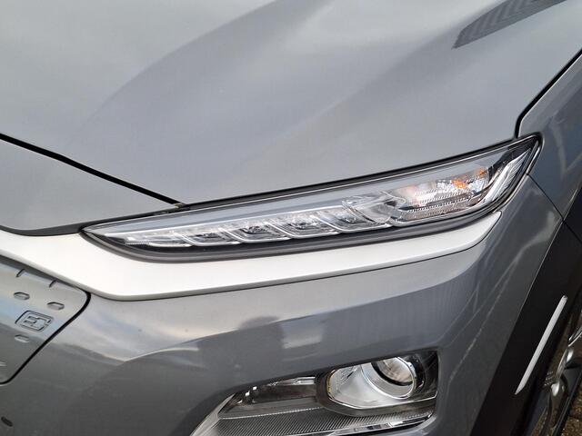 Hyundai Kona EV Premium 64 kWh | Climate control | Lederen bekleding | Navigatiesysteem | Stoelverkoeling/verwarming | Achteruitrijcamera |