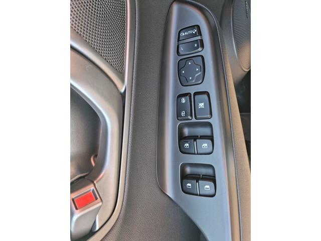 Hyundai Kona EV PREMIUM 64 KWH