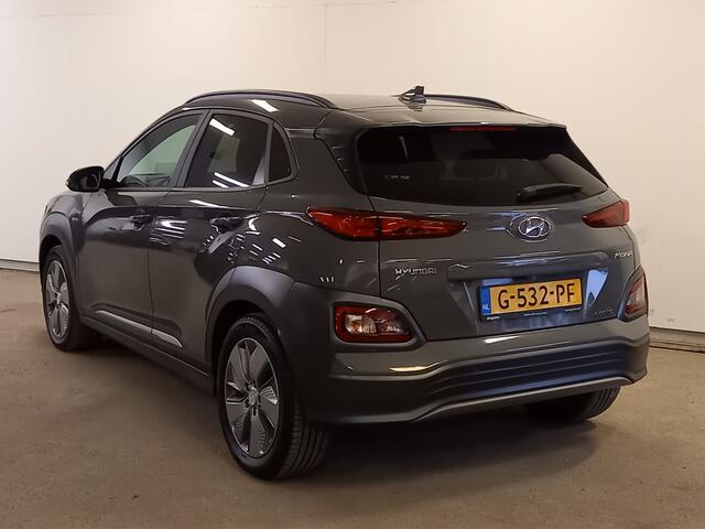 Hyundai Kona EV Premium 64 kWh Luxe uitvoering - Grote Accu!!!