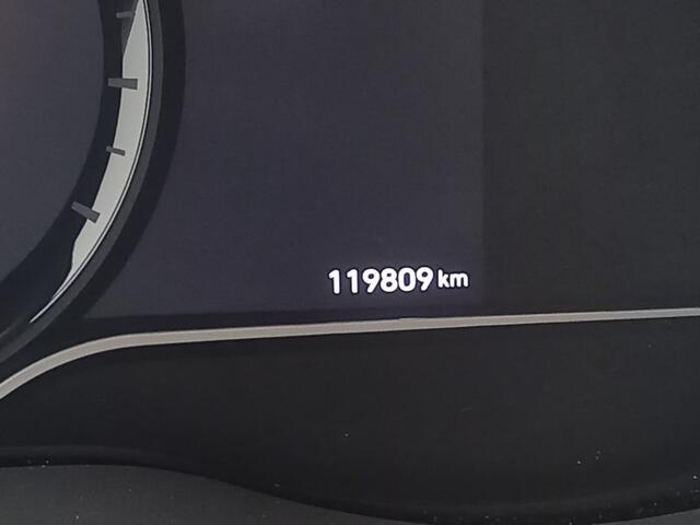 Hyundai Kona EV Premium 64 kWh Luxe uitvoering - Grote Accu!!!
