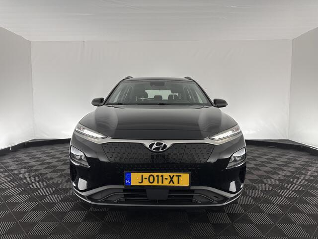 Hyundai Kona EV Comfort 64 kWh [ 3-Fase ] (INCL-BTW) *DIGI-COCKPIT | ADAPTIVE-CRUISE | KRELL-AUDIO | NAVI-FULLMAP | APP.CONNECT | DAB | LANE-ASSIST | KEYLESS | COMFORT-SEATS | 17"ALU*