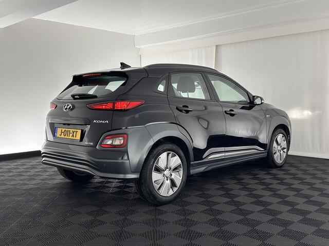 Hyundai Kona EV Comfort 64 kWh [ 3-Fase ] (INCL-BTW) *DIGI-COCKPIT | ADAPTIVE-CRUISE | KRELL-AUDIO | NAVI-FULLMAP | APP.CONNECT | DAB | LANE-ASSIST | KEYLESS | COMFORT-SEATS | 17"ALU*