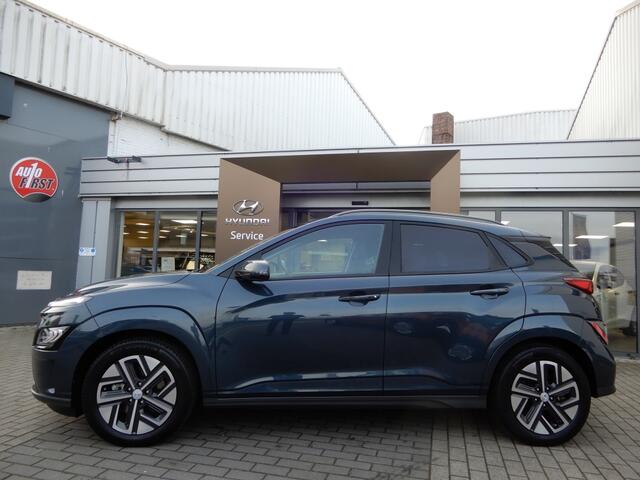 Hyundai Kona EV Premium 64 kWh | 3 fase | Navigatie | Adaptieve cruise contro