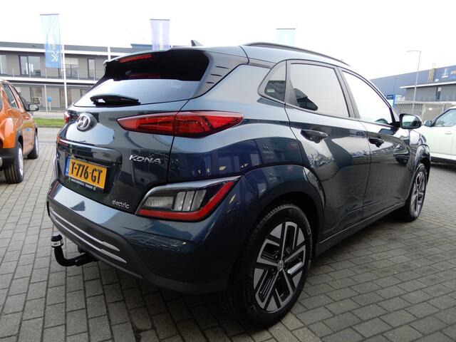 Hyundai Kona EV Premium 64 kWh | 3 fase | Navigatie | Adaptieve cruise contro
