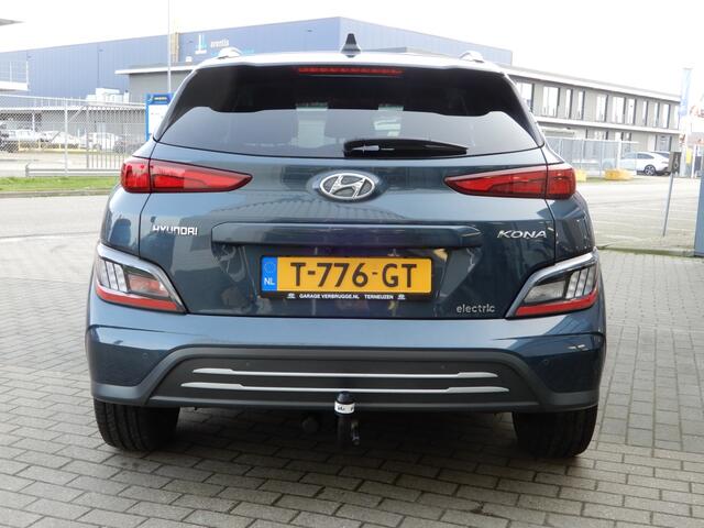 Hyundai Kona EV Premium 64 kWh | 3 fase | Navigatie | Adaptieve cruise contro