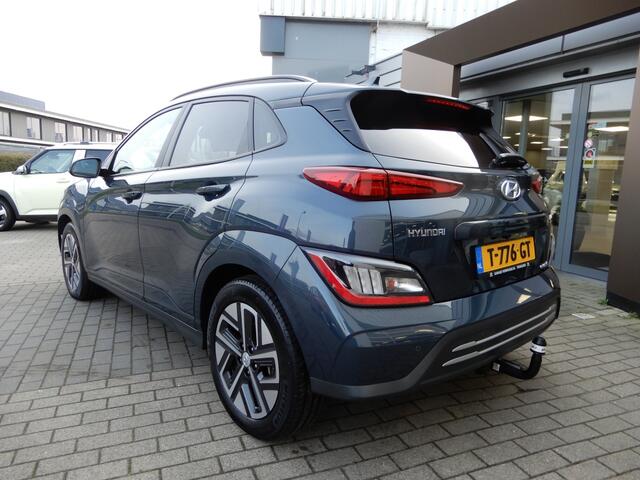 Hyundai Kona EV Premium 64 kWh | 3 fase | Navigatie | Adaptieve cruise contro