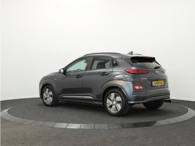 Hyundai Kona EV Premium 64 kWh | Panoramadak | Leer | Navigatie | Camera | Ca