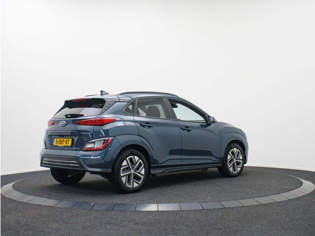 Hyundai Kona EV Fashion 64 kWh | Private lease 569 all-in