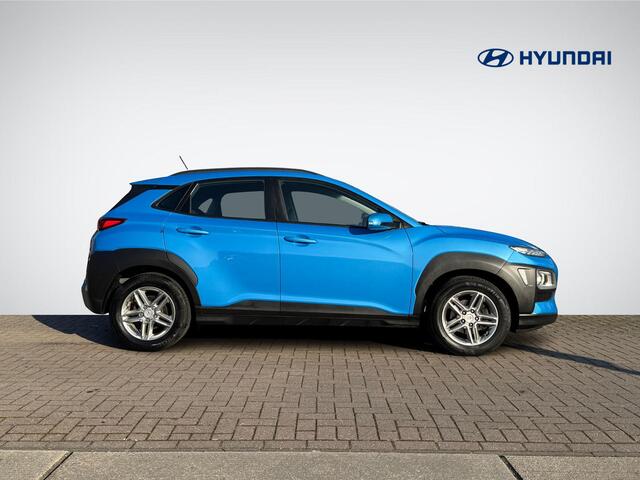 Hyundai Kona 1.0T Comfort Plus Pack | Trekhaak | Apple Carplay/Android Auto | Camera | Cruise & Climate Control | Park. Sensor | Rijklaarprijs!