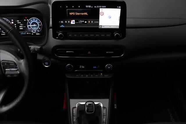 Hyundai Kona 1.0 T-GDI Premium | Achteruitrijcamera | Apple Carplay/Android Auto | Stoelverwarming + ventilatie |