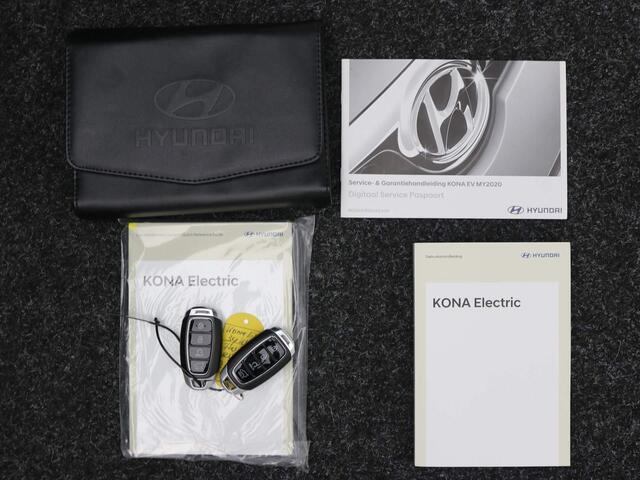 Hyundai Kona EV Comfort / Actieradius tot 305KM WLTP / Apple Carplay & Android Auto / Camera / Adaptieve Cruise Control / Airco Climate control /