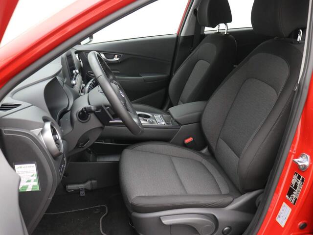 Hyundai Kona EV Comfort / Actieradius tot 305KM WLTP / Apple Carplay & Android Auto / Camera / Adaptieve Cruise Control / Airco Climate control /