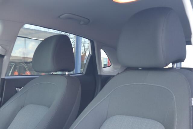 Hyundai Kona 1.0 T-GDI Fashion | Navigatie | Climate Control | Stoel verwarming | APK 07-07-2026 |