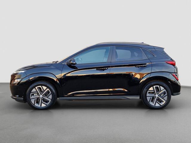 Hyundai Kona EV Premium 64 kWh | HUD | Stoelventilatie | Trekhaak | BSD | Leder |
