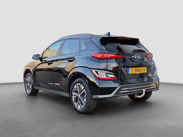Hyundai Kona EV Premium 64 kWh | HUD | Stoelventilatie | Trekhaak | BSD | Leder |