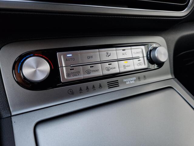 Hyundai Kona EV Premium 64 kWh | HUD | Stoelventilatie | Trekhaak | BSD | Leder |