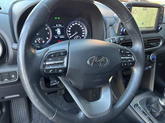 Hyundai Kona 1.0 T-GDI Fashion // NAVI // CLIMA // CAMERA // CARPLAY + ANDROID AUTO // TREKHAAK!!