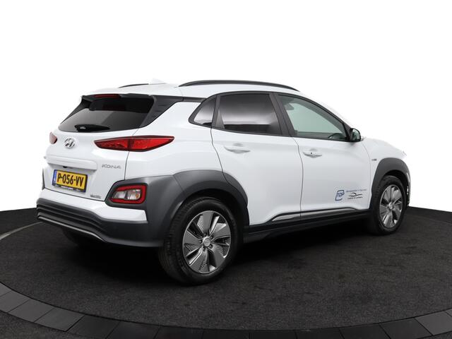 Hyundai Kona EV Fashion 64 kWh - Navi - Climate Control - Camera