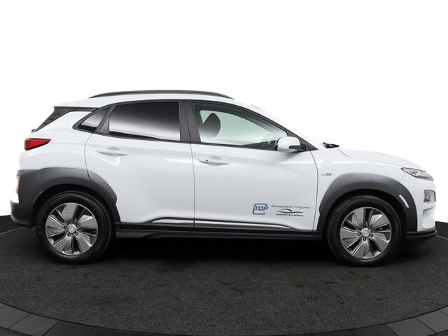 Hyundai Kona EV Fashion 64 kWh - Navi - Climate Control - Camera