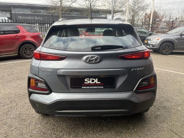 Hyundai Kona 1.0 T-GDI Fashion // APPLE-ANDROID AUTO // LEDER // CRUISE // CLIMA // STUUR+STOELVERWARMING //
