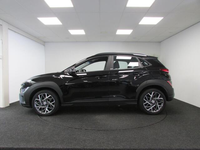 Hyundai Kona 1.6 GDI HEV Fashion I Navigatie I PDC V&A I Stoel- en stuurverwarming I