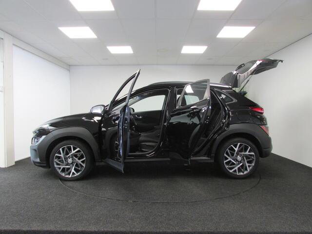 Hyundai Kona 1.6 GDI HEV Fashion I Navigatie I PDC V&A I Stoel- en stuurverwarming I
