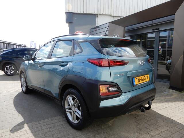 Hyundai Kona 1.0T Essence | Navigatie | Achteruitrijcamera | Trekhaak vast 7p