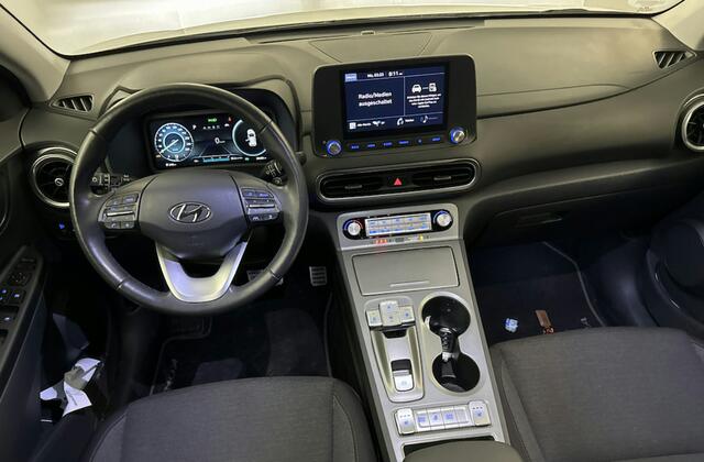 Hyundai Kona EV Comfort 64 kWh SOH 100%, Electr. Schuifdak!