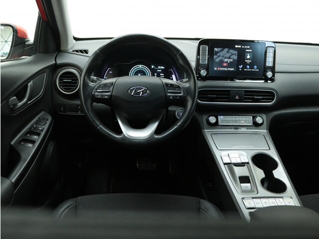 Hyundai Kona EV Fashion Des 39kWh | DAB | Camera | Cruise Control | Airco |